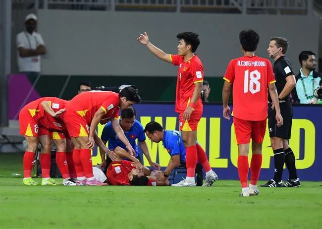 Hình ảnh minh họa cài đặt bảo mật và quy trình quản lý dữ liệu người dùng